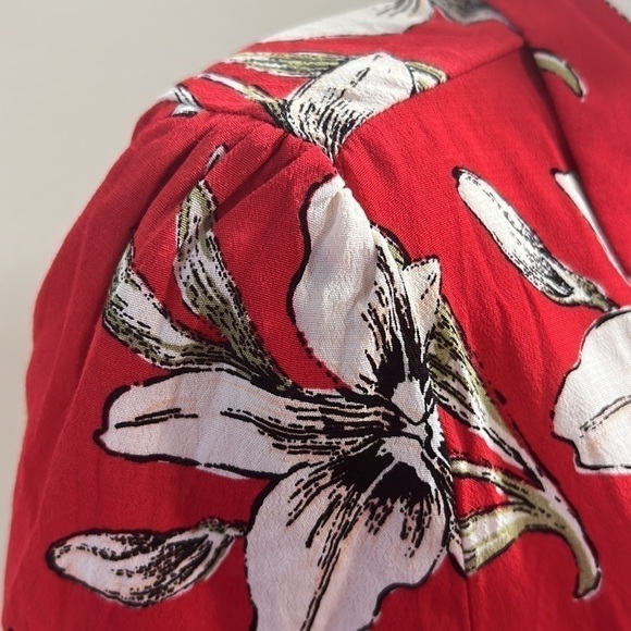 Forever 21 Women’s Cropped Wrap Tie Shirt - Picture 7 of 9